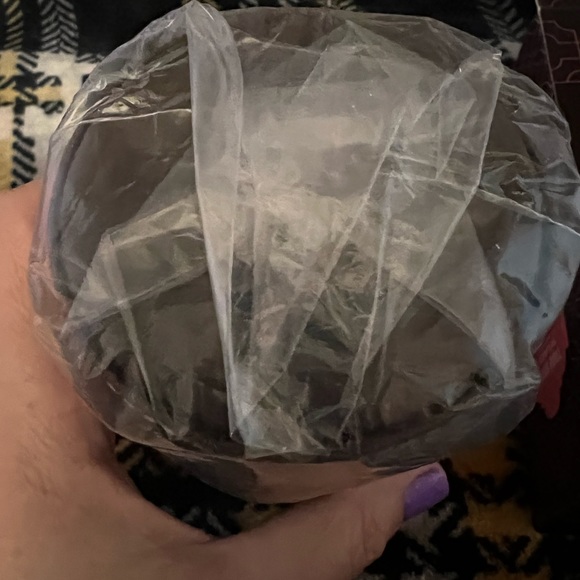 Brand new- Bare Escentual brushes in a case. - Picture 8 of 8